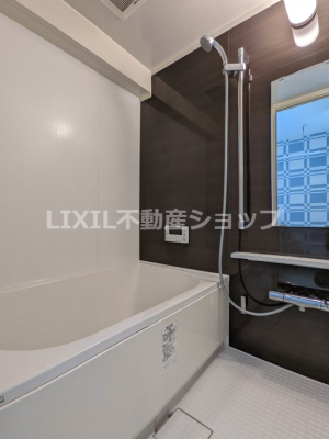 �����@�����������F�����̗�����1���̔�������Ă���܂��B