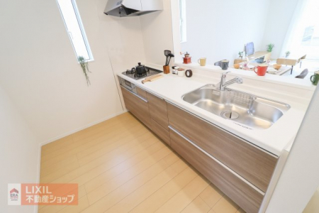 ���̑����ρ@�y���̑��ݔ��z�R���̃K�X�R�����ƃO�������t���Ă���܂��B�L���V���N�ɂ͐􂢕������₷���V�����[�w�b�h���L�т�^�C�v�̐����ł��|�������N���N�􂺂Ў��ۂɌ��n�ŃV���N�L�������̊������������N��