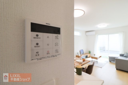 �@�y�����ݔ��z�V���v���ȃf�U�C���ɂ��邱�Ƃő�����킩��₷�������X�C�b�`�t���ŉ��x���������N���N�ł��B