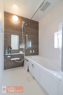 �����@�y�����z���n�����ʐ^�B��ؕ��C�ł��q�l�ƈꏏ�ł��������Ɗ����܂��B�����g�[�����@�����Ă���J�̓��̂����󕨂��������Ƃ��ł��܂��B