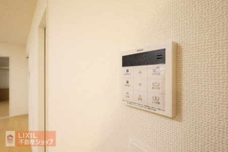 �@�y�����ݔ��z�V���v���ȃf�U�C���ɂ��邱�Ƃő�����킩��₷�������X�C�b�`�t���ŉ��x���������N���N�ł��B