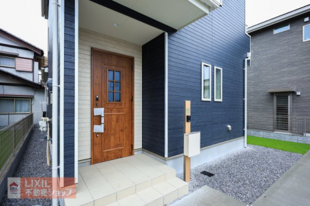 �@�y�G���g�����X�z���n�����ʐ^�B�������Ƃ������ցB���s���̂���|�[�`�ŉJ�̓������S�ł��B