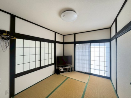 ���̑����ρ@�U���a���B��������Q�]�񂾂�ƁA������肭�낰����K��ԁB�N�b�V������������̂ŁA���q�l�̗V�я�Ƃ��Ă��d�󂵂܂��ˁ�