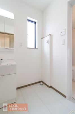 �@�y�����h���[�X�y�[�X�z���n�����ʐ^�B�Ǝ������Ȃǎg�����肪�悭�A�����󂪂��₷���ł��ˁB