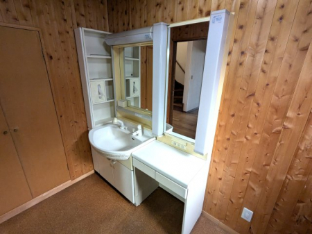 ���ʑ�E���ʏ��@�P�K�̐��ʑ�