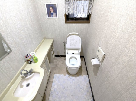 �g�C���@�g�C��