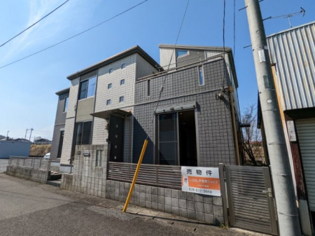 ���n�O�ώʐ^�@�����^�C���\��̊O�ρ@���ԏ������3��\�@�쓹�H�œ���������ǍD