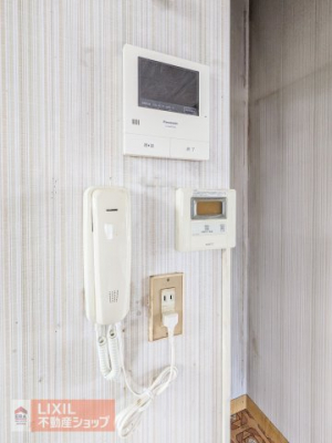 �@���֐�̗l�q���f���o�����j�^�[�𓋍ڂ��Ă��܂��I ����̊��p����������Ɗm�F���Ă���A���΂ł��邽�߁A �s�R�ȖK��҂𖢑R�ɖh���A���Ƒ��̈��S�����܂��I