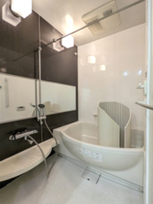 �����@�y�����^���n�ʐ^�z�����g�[�����@��ݒu�ςł��̂ŁA�J�̓��͐��󕨂̊����ɁA�������͒g�[�Ƃ��āA�����p���������܂��B