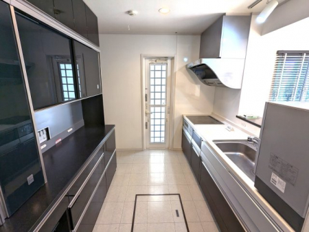 �L�b�`���@�������s������Ƃ�̂���L�b�`��