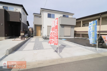 �@�y���ԃX�y�[�X�z���n�����ʐ^�B�������Ƃ������ԃX�y�[�X�ł��B