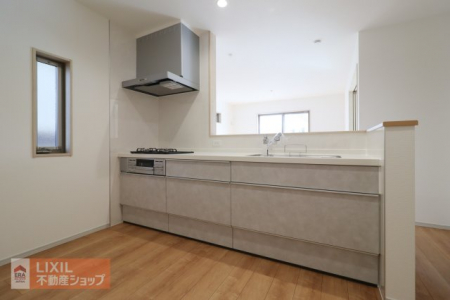 �L�b�`���@�y�L�b�`���z���n�����ʐ^�B�J�E���^�[�L�b�`���ŉƑ��̉�b���e�݂܂��ˁ�