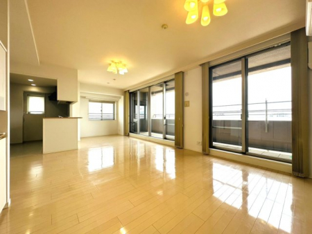 ���r���O�@�L�X���r���O�ŉ��K�ɉ߂����܂��B�p�����Ȃ̂ő��������ĉ��������܂��ˁB