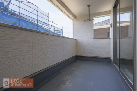 �o���R�j�[�@�y�o���R�j�[�z������̍L�X�C���i�[�o���R�j�[�͓�������A���ʂ����ǂ��A���z�c����󕨂��������񊱂��܂��B