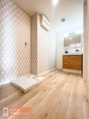 �@��l����ł���Ƃ�̂���L�X�Ƃ����E�ߎ��B���q�l�Ƃ̓����^�C�����X���[�Y�ɁB