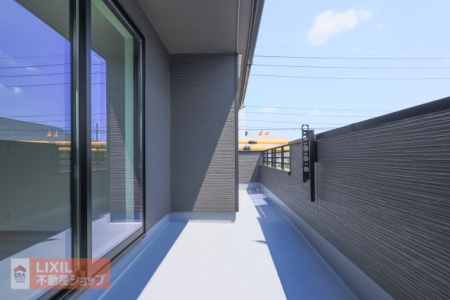 �o���R�j�[�@�y�o���R�j�[�z���n�����ʐ^�B�L�X�o���R�j�[�ł��z�c����󕨂��������񊱂��܂���