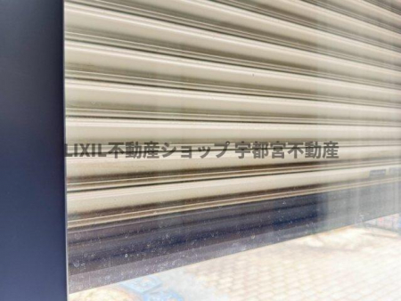 �@�h�Ɩʂ����łȂ��A�f�M��h�����ʂ����҂ł���d���V���b�^�[�t�I