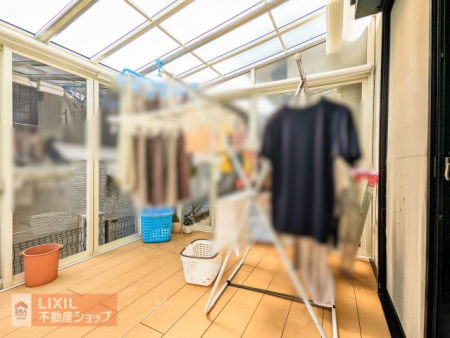 ���̑����ρ@�~���S�n�悢�����ڂ������ł���T�����[���B���[���X�N���[���Ńv���C�x�[�g��Ԃ��m�ۂł��܂��B