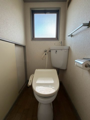 �g�C���@�g�C��